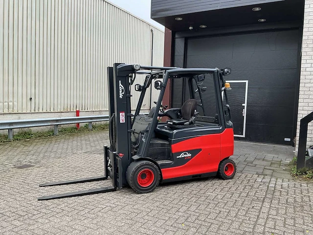 Linde - e35 - vorkheftrucks - 2015 - afbeelding 3 van  10