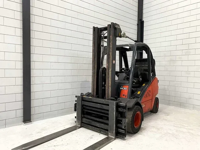 Linde - h35-01 - vorkheftruck - 2012 - afbeelding 1 van  16