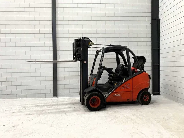 Linde - h35-01 - vorkheftruck - 2012 - afbeelding 14 van  16