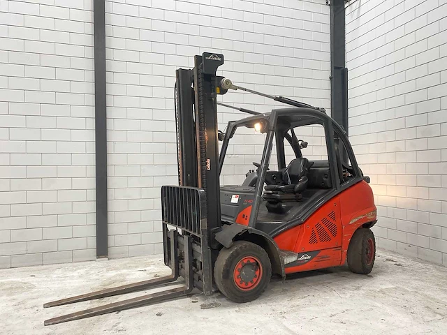 Linde - h40t-02 - vorkheftruck - 2010 - afbeelding 12 van  16