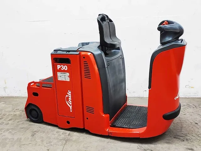 Linde - p30 - industriële trekker - afbeelding 1 van  11