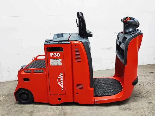 Linde - p30 - industriële trekker - afbeelding 4 van  11