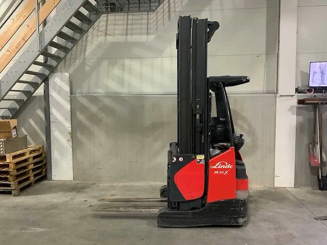 Linde - r14x - reach truck - afbeelding 1 van  15