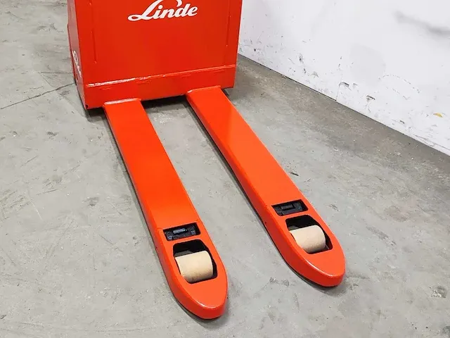 Linde - t16 - elektrische palletwagen - 2012 - afbeelding 7 van  8