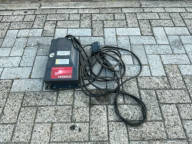 Linde 24/80 acculader - afbeelding 2 van  4