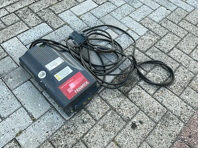 Linde 24/80 acculader - afbeelding 3 van  4