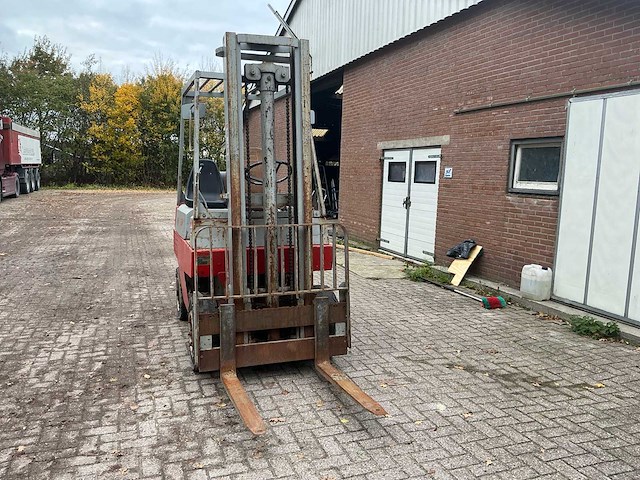 Linde 2.50 vorkheftruck - afbeelding 17 van  22