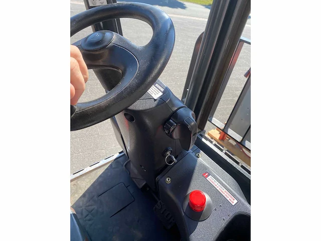 Linde e14 - vorkheftruck - 2007 - 13.500h - afbeelding 10 van  22