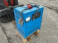 Linde e15 elektrische vorkheftruck - afbeelding 13 van  21