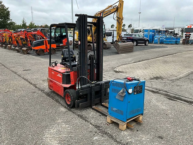 Linde e15 elektrische vorkheftruck - afbeelding 20 van  21