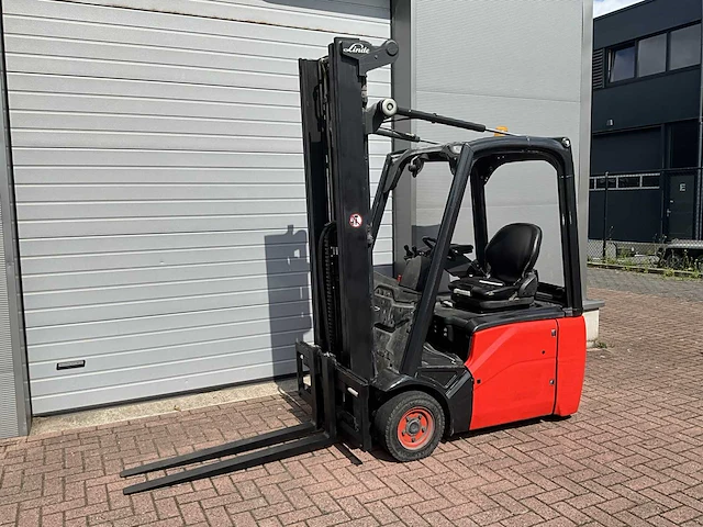 Linde e16c-01 vorkheftruck - afbeelding 1 van  15