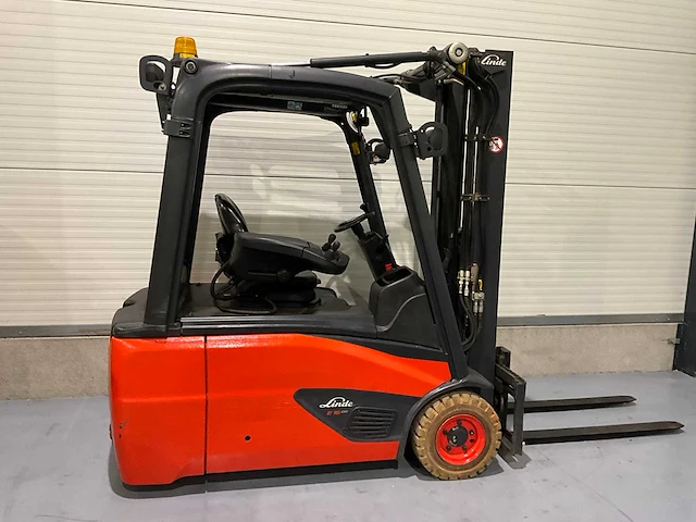 Linde e16c-01 vorkheftruck - afbeelding 17 van  19
