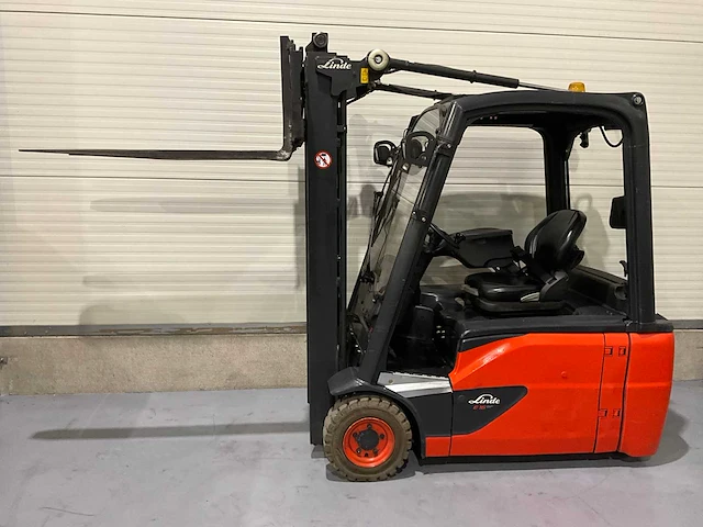 Linde e16c-01 vorkheftruck - afbeelding 18 van  18