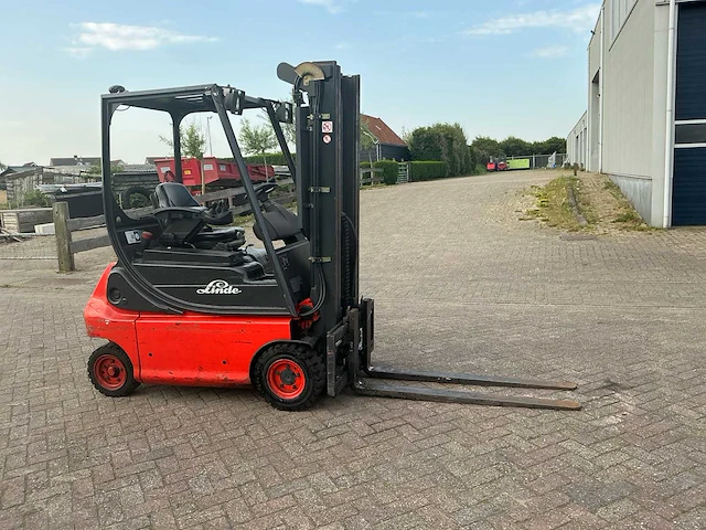 Linde e16p-02 vorkheftruck - afbeelding 14 van  18