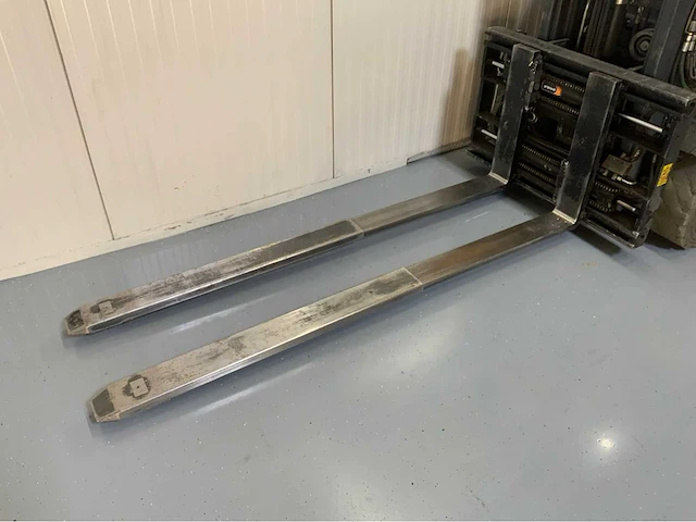 Linde e18l-02 - reach lepels, vorkversteller, free-lift, side-shift - vorkheftruck - afbeelding 3 van  24