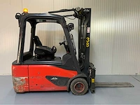 Linde e18l-02 - reach lepels, vorkversteller, free-lift, side-shift - vorkheftruck - afbeelding 16 van  24
