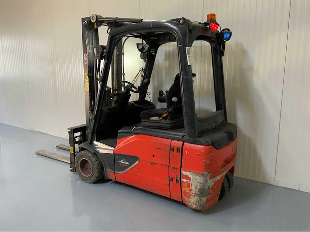 Linde e18l-02 - reach lepels, vorkversteller, free-lift, side-shift - vorkheftruck - afbeelding 18 van  24