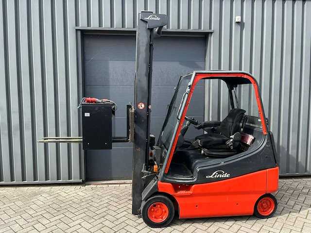 Linde e20 vorkheftruck - afbeelding 1 van  14