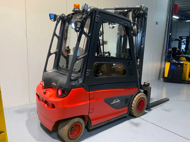 Linde e30-01 vorkheftruck - afbeelding 22 van  40