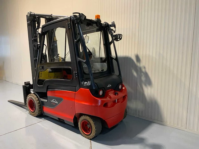 Linde e30-01 vorkheftruck - afbeelding 36 van  40