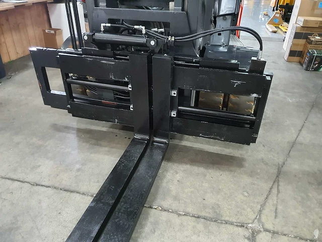 Linde e80-01/900 - 4.5m vorkversteller, side-shift - vorkheftruck bj 2017 - afbeelding 20 van  28