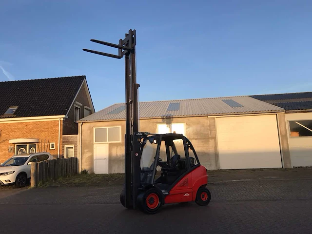 Linde h30 vorkheftruck - afbeelding 2 van  17