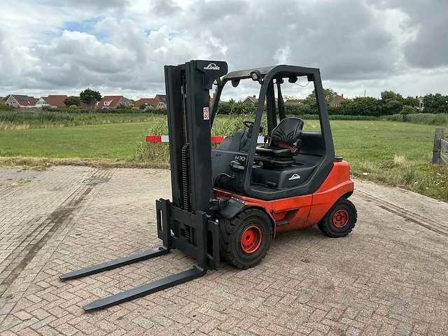 Linde h30d-03 vorkheftruck - afbeelding 1 van  18