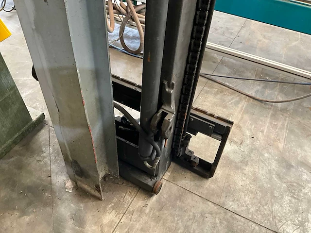 Linde heftruck duplomast - afbeelding 5 van  7