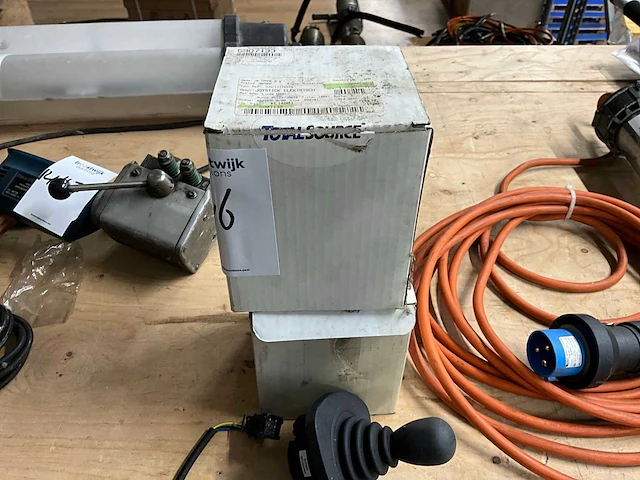 Linde joystick (2x) - afbeelding 3 van  3