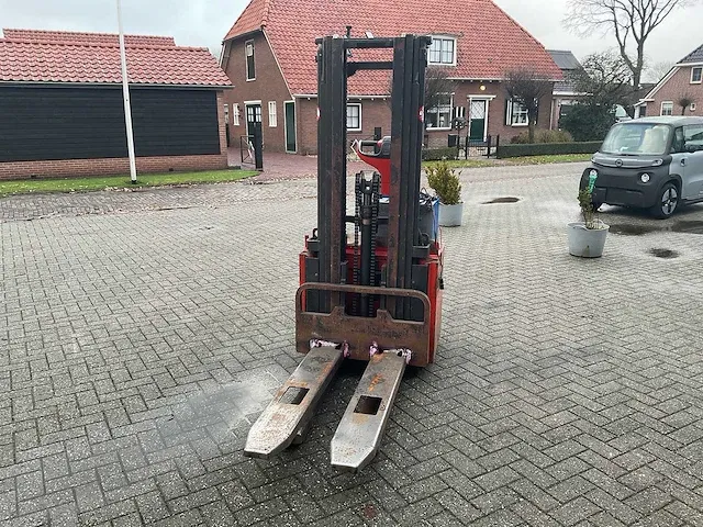 Linde l16 elektrische stapelaar - afbeelding 2 van  7