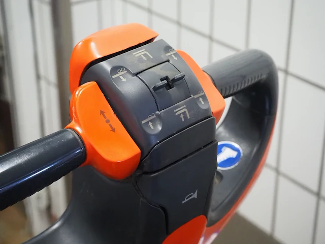 Linde material handling - afbeelding 9 van  13
