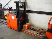 Linde material handling - afbeelding 1 van  12