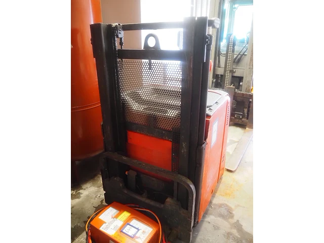 Linde material handling - afbeelding 5 van  8