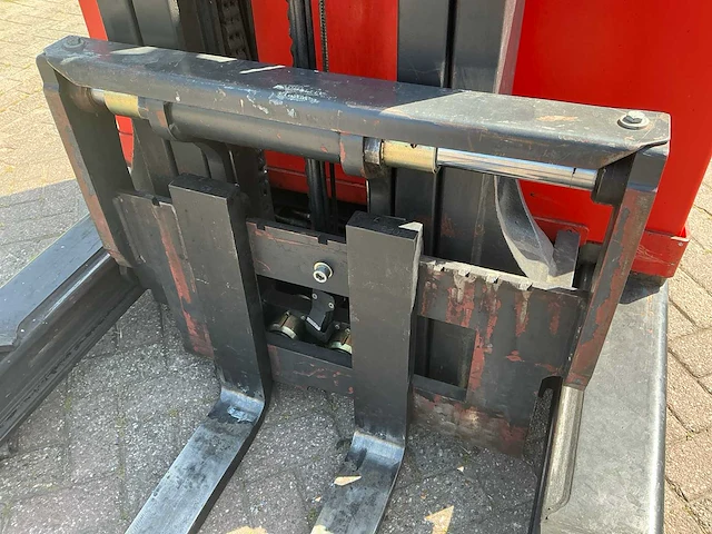 Linde r 14 reach truck - afbeelding 4 van  17