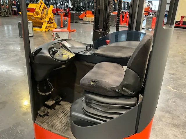 Linde r 16 s reach truck - afbeelding 2 van  14