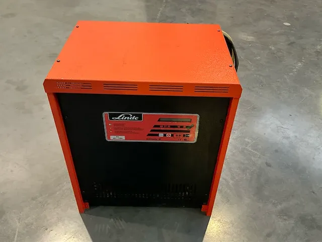Linde r 16 s reach truck - afbeelding 5 van  14