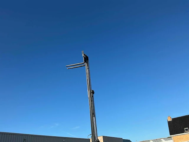 Linde r14 reach truck - afbeelding 3 van  16