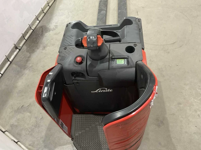 Linde t20-sp elektrische pallettruckpicker - afbeelding 14 van  16