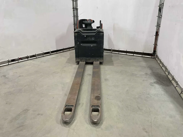 Linde t20-sp elektrische pallettruckpicker - afbeelding 8 van  15