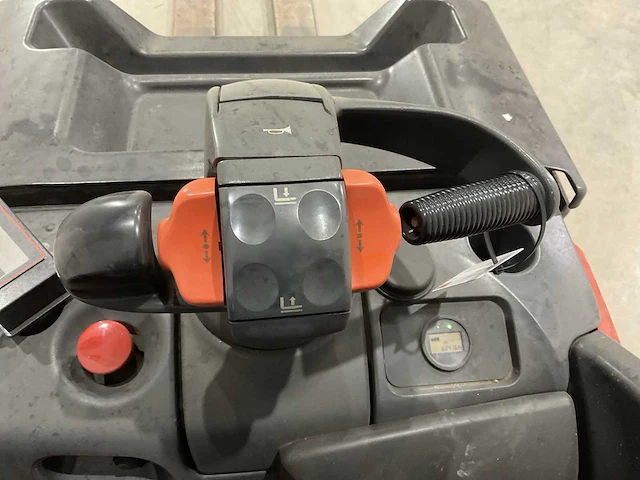 Linde t20-sp elektrische pallettruckpicker - afbeelding 11 van  15