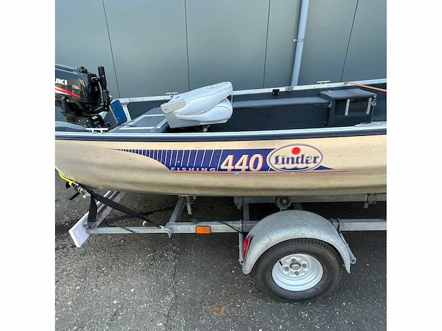 Linder fishing 440 consoleboot en visboot - afbeelding 6 van  12