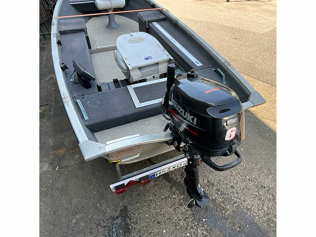 Linder fishing 440 consoleboot en visboot - afbeelding 12 van  12