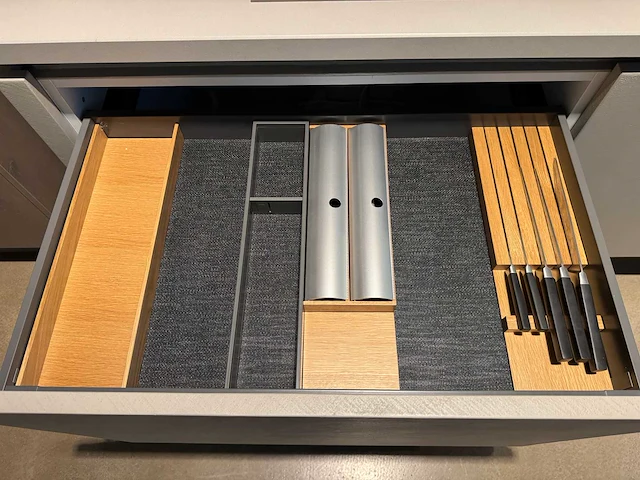 Linea quatro - kitchen arrangement - afbeelding 18 van  46