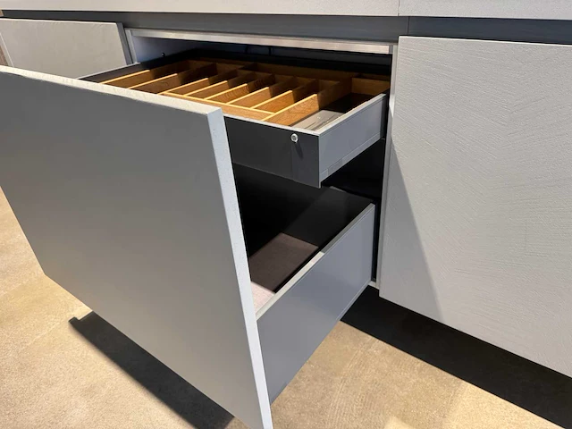 Linea quatro - kitchen arrangement - afbeelding 22 van  46