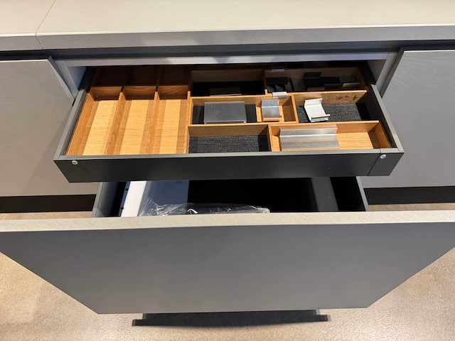 Linea quatro - kitchen arrangement - afbeelding 24 van  46