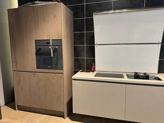 Linea quatro - kitchen arrangement - afbeelding 23 van  46