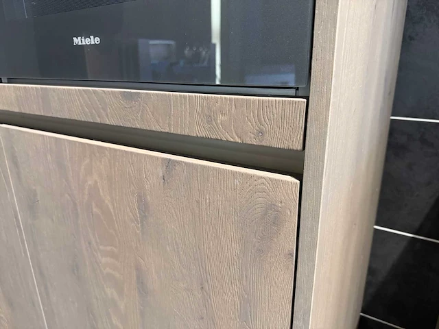 Linea quatro - kitchen arrangement - afbeelding 40 van  46