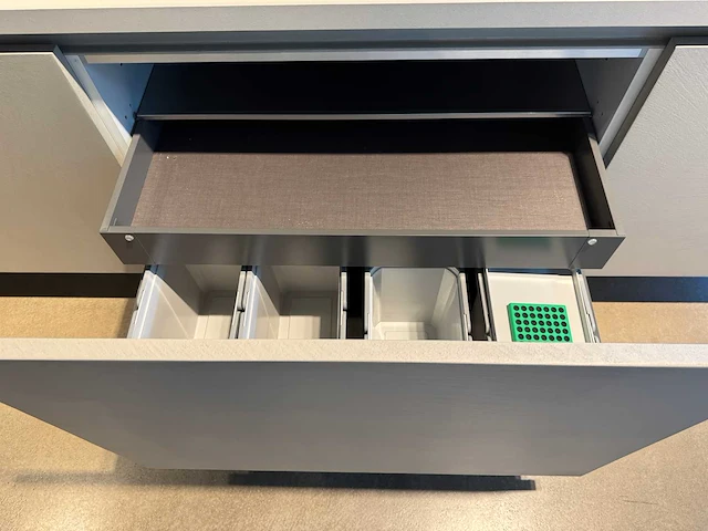 Linea quatro - kitchen arrangement - afbeelding 42 van  46