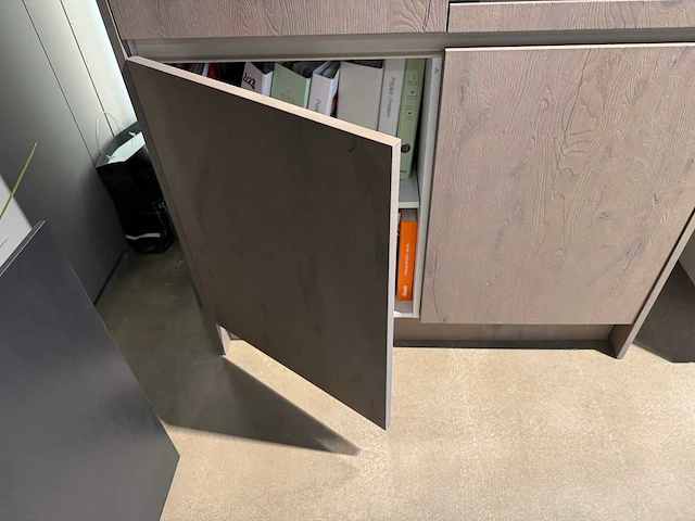 Linea quatro - kitchen arrangement - afbeelding 45 van  46