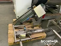 Linear vul- en sluitmachine - afbeelding 4 van  13